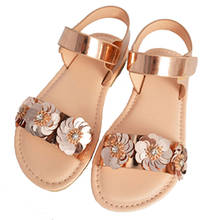 Sandalias de flores para niñas, zapatos de princesa de cuero brillante, zapatos planos de fiesta de cumpleaños para niñas pequeñas, zapatos informales de gladiador 4t 2024 - compra barato