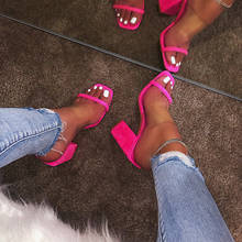 Sandálias femininas transparentes salto alto, chinelos coloridos, dedos abertos, salto grosso, moda feminina, sapatos de verão 2024 - compre barato
