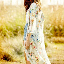 Женское повседневное винтажное кимоно, длинный кардиган бежевого цвета из шифона, свободная блузка с цветочным принтом, топы, лето 2021 2024 - купить недорого