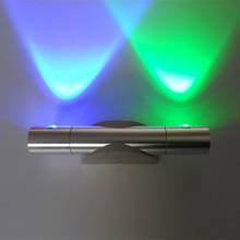 Luces LED giratorias de pared para el hogar, candelabro moderno de montaje en pared con rotación de 360 grados, 2W, 6W, AC85-265V, para sala de estar, espejo, dormitorio y cama 2024 - compra barato