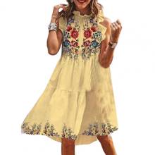 Летние Платья с цветочным принтом, модель 2021 года, свободное Вечернее Платье До Колена без рукавов с оборками, уличная одежда 2024 - купить недорого