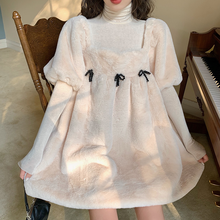 Милое корейское шикарное осеннее меховое платье-свитер, цельное платье мини с квадратным воротником в японском стиле феи, милое плюшевое платье с бантом 2024 - купить недорого