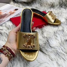 2021 verão chunky sapatos de salto alto chinelos feminino dedo do pé aberto cristal decoração moda sandálias lazer strass sapatos pista flipflops 2024 - compre barato