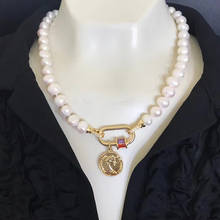 Collar de perlas naturales de agua dulce para mujer, colgante de moneda de color dorado hecho a mano, joyería corta, regalo 2021 2024 - compra barato
