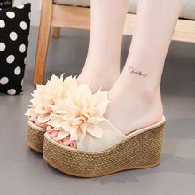 9cm Bohemia Flowers Woman Beach Flip Flops Summer Slides High Heels Slippers Platform Shoes Female Rubber Wedge New Fashion 2024 - compre barato