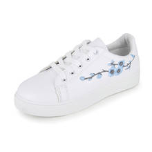 21Summer Women Sneakers Fashion Breathble Vulcanized Shoes Pu leather Platform Lace up Casual White embroidered 2020 kiu8 2024 - buy cheap