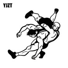 YJZT 15,4 см * 14,8 см борцы искусство Спорт декоративная наклейка для автомобиля виниловая наклейка черный/серебристый C31-0056 2024 - купить недорого
