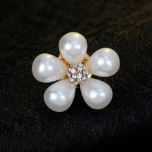 Fashion Simple Cute Simulated-Pearl Gold-color Flower Crystal Rhinestone Brooch For Women Scarf Brooches Pins Jewelry 2024 - buy cheap