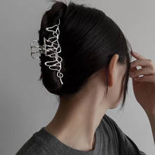 2021 Korean New Hair Claw Barrettes For Women Fashion Girl Metal Geometric Hollow Out Headwear Hair Accessories Crab Hair Clip 2024 - buy cheap