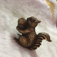 CHINA copper bronze fengshui wealth Squirrels embrace pinecones small Statue Metal crafts family decorations 2024 - buy cheap