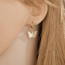 YADA ins-pendientes de mariposa de color dorado para mujer, mini pendientes colgantes de cristal, joyería Simple, ER200131 2024 - compra barato