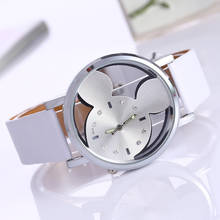 Часы унисекс кварцевые с изображением Микки Мауса, с кожаным ремешком 2024 - купить недорого