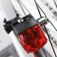 Luz trasera de inducción electromagnética para bicicleta, luz LED resistente al agua IPX4 autoalimentada, magnética, trasera para ciclismo 2024 - compra barato