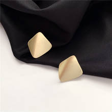 Золотые серьги-гвоздики с песочной поверхностью для женщин, корейские Модные Винтажные Необычные Квадратные серьги, массивные ювелирные изделия, подарки 2024 - купить недорого