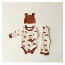 Conjunto de pijamas para bebês recém-nascidos, roupas de algodão para meninos e meninas, camiseta + calça + chapéu, 3 peças 2024 - compre barato