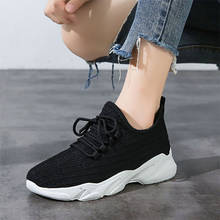 Mulher plana casual sapatos esportivos senhoras respirável fundo macio tricô sapatos de caminhada moda feminina leve vulcanize sapatos 2024 - compre barato