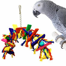 Juguete de masticar para periquitos, cuerda colgante de algodón de madera, juguetes de pájaro de Color aleatorio, suministros de juguetes para aves 2024 - compra barato