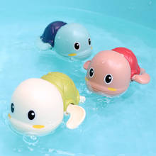 Brinquedo infantil fofo para banho, piscina de brinquedo para recém-nascidos, tartaruga de piscina, brinquedo clássico para banho e praia 2024 - compre barato