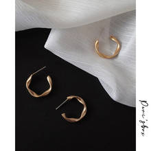 Женские матовые серьги-кольца Peri'sBox, маленькие круглые серьги-обручи геометрической формы с золотым покрытием, диаметр 1,9 см 2024 - купить недорого