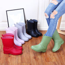Женская обувь для дождливой погоды, со съемным хлопковым рукавом, средней длины, модная Нескользящая непромокаемая обувь 2024 - купить недорого