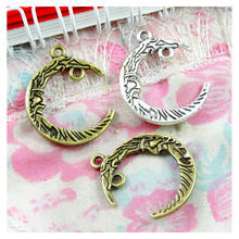 Colgante de luna de 21,1x26MM para pulsera y collar, 50 Uds., colgante de luna de bronce chapado en plata antigua vintage para pulsera y collar 2024 - compra barato