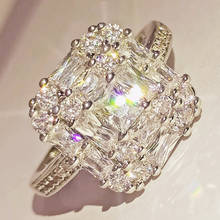 Женское Обручальное кольцо из серебра 925 пробы с цирконом 2024 - купить недорого