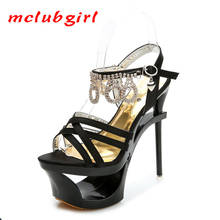 Mclubgirl/женские модные пикантные босоножки черного и золотого цвета на очень высоком каблуке с открытым носком пикантные женские туфли-лодочки на высоком каблуке 15 см с пряжкой; LFD 2024 - купить недорого