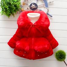 Милые красные пальто с искусственным мехом для малышей, осенне-зимняя одежда Детская шерстяная Верхняя одежда для маленьких девочек, шаль, Детский костюм по низкой цене 2024 - купить недорого
