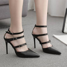 Sandália colocada com várias fivelas, novo sapato feminino de salto alto preto, sexy e macio de couro fino, calçado para festa, 2021 2024 - compre barato