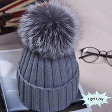 Gorro con pompón de punto para mujer, gorros cálidos de piel de mapache Real, informal, novedad, Invierno 2024 - compra barato