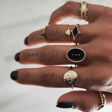Новое модное Золотое регулируемое кольцо в стиле бохо для женщин, винтажные Кристальные геометрические короны с черным камнем, кольца для глаз, женский подарок на день Святого Валентина 2024 - купить недорого