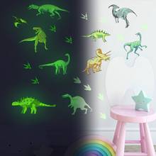 Zollor-pegatina luminosa con huellas de dinosaurio para pared, pegatina decorativa fluorescente para dormitorio, habitación de niños, creatividad 2024 - compra barato