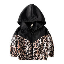 Jaqueta infantil de leopardo, casaco corta-vento para crianças de manga comprida com capuz, para primavera e outono de 1 a 7 anos 2024 - compre barato
