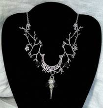 Branch Twig Necklace Halloween Crow Skull and Black Flowers Lace Moon Pendant  Necklace 2024 - buy cheap