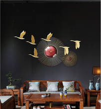 Reloj de pared chino de hierro forjado con diseño de pájaros para decoración del hogar, arte colgante para vestíbulo de Hotel, Mural artesanal para sala de estar, novedad 2024 - compra barato