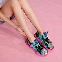 Новая женская весенняя обувь в Корейском стиле для папы спортивная обувь с украшениями, большие размеры 36-42 модная повседневная обувь женская обувь B62-21 JY 2024 - купить недорого