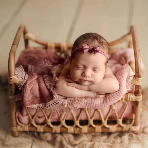 Buy Fotografie Baby Props Vintage Woven Rattan Basket Newborn Photography Props Basket Baby Posing Sofa Bed Accessoire Bebe Photo In The Online Store Good Photography Props Store At A Price Of 35