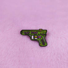 Elegante broche de pistola de Piscis de gato, complemento retro divertido 2024 - compra barato