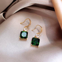 Brincos geométricos femininos clássicos, brincos pendurados de cristal quadrado verde, joias barrocas de aniversário 2024 - compre barato