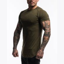 Camiseta de manga corta para hombre, camisa deportiva de algodón para Fitness, culturismo, ropa de calle de dobladillo redondo, para correr, de verano 2024 - compra barato