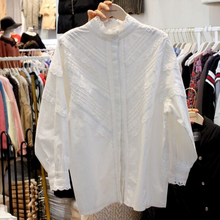 Blusa de manga larga con botones para Mujer, camisa elegante con borde de encaje, color blanco, para primavera 2024 - compra barato