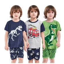 Летние пижамы для мальчиков; Комплект детской одежды для сна с изображением динозавра и футбола; Хлопковая одежда для сна с героями мультфильмов для малышей; Домашняя одежда для игры в пиратский футбол 2024 - купить недорого