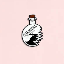 Explosive Chemical Dangerous Goods Brooches Chemical reaction test broken Flask Brooch Fashion Enamel Women Lapel Pin 2024 - buy cheap