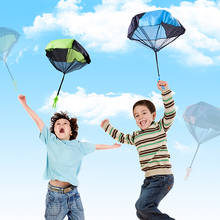 Paraquedas de brinquedo, 6 peças, esportes, jogando, camping ao ar livre, voador, brinquedos de paraquedas, presente para crianças, entretenimento novo 2024 - compre barato