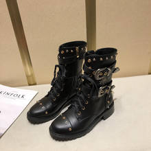 Ботинки; женская зимняя обувь в стиле панк; женская обувь из натуральной кожи; Bota Feminina; высокое качество; botas mujer; военные ботинки с заклепками 2024 - купить недорого