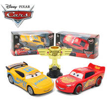 Disney-coches Pixar Cars 3 de 7-9cm para niños, Rayo McQueen, Mater Jackson Storm Ramirez 1:55, coche de Metal fundido a presión, modelo de juguete, regalos para niños 2024 - compra barato
