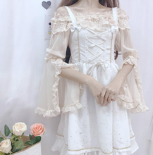 Camisa de lolita estilo japonés kawaii para chica, blusa de Lolita de encaje con cuello de ojal interior, camisa victoriana de manga acampanada, top gótico lolita cos loli 2024 - compra barato