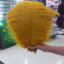 Gorgeous 100 pcs Pretty golden "thick stem" male ostrich feathers 26-28inches / 65-70cm Wedding Birthday Christmas Decoration 2024 - buy cheap