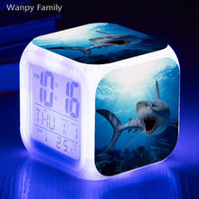 Relógio despertador de tubarão, relógio despertador digital brilhante com tela grande de 7 cores led, presente de aniversário para crianças, multifuncional com sensor de toque 2024 - compre barato