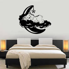 Виниловая наклейка на стену плюшевый мишка спящее облако луна звезды дети спальня, детская комната детский Декор для интерьера прекрасный стикер S667 2024 - купить недорого
